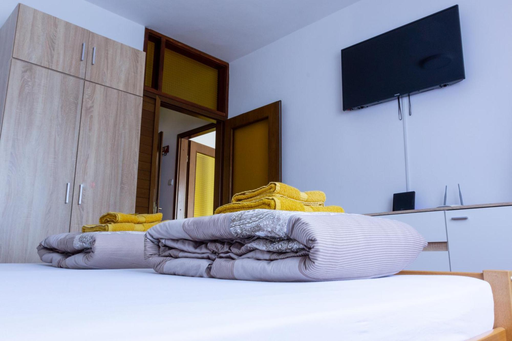 Appartement Sea View Retreat With 170Mbps Wifi And Sunny Balcony à Kastav Extérieur photo